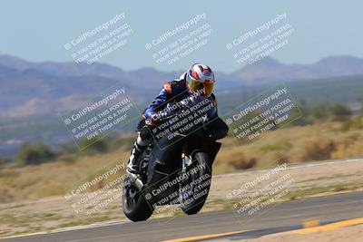 media/Sep-25-2023-Moto Forza (Mon) [[81ffa65e0a]]/B-C Group/Session 3 (Turns 16 and 17 Exit)/